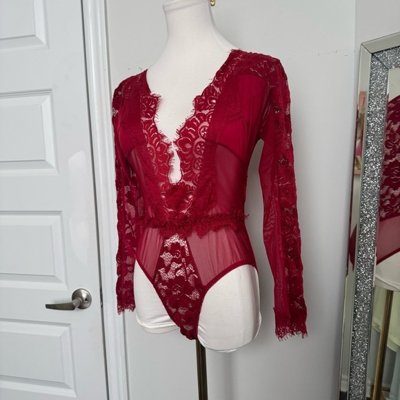 Elegant Red Lace Bodysuit 6 goth luxury - Picture 3 of 5